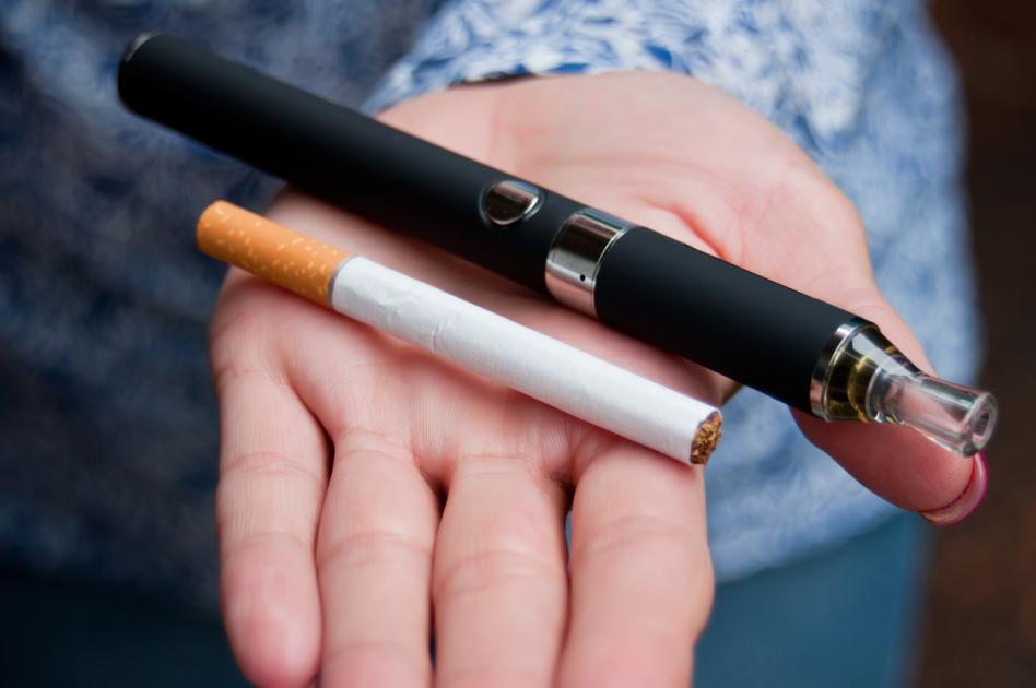 Dual use of e cigarettes and tobacco National Centre for Social